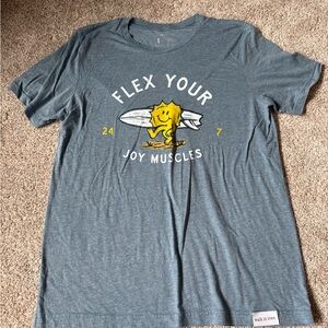 Walk In Love Blue Gray Graphic T-Shirt with Joyful Print. Size Large.